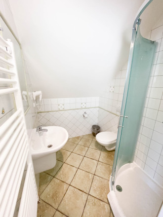 Dvoulůžkový pokoj typu A červený - 2